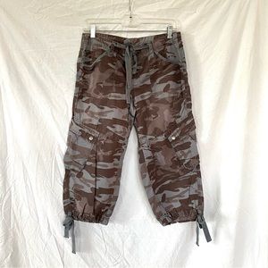 Gray Camouflage Pants, Cropped Cargo Pants, London Jean, Size 2